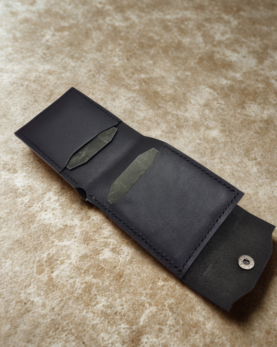 Bifold 2.0 Dark - Image 4